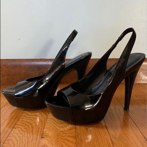 Jessica Simpson open toed platform sandal !!